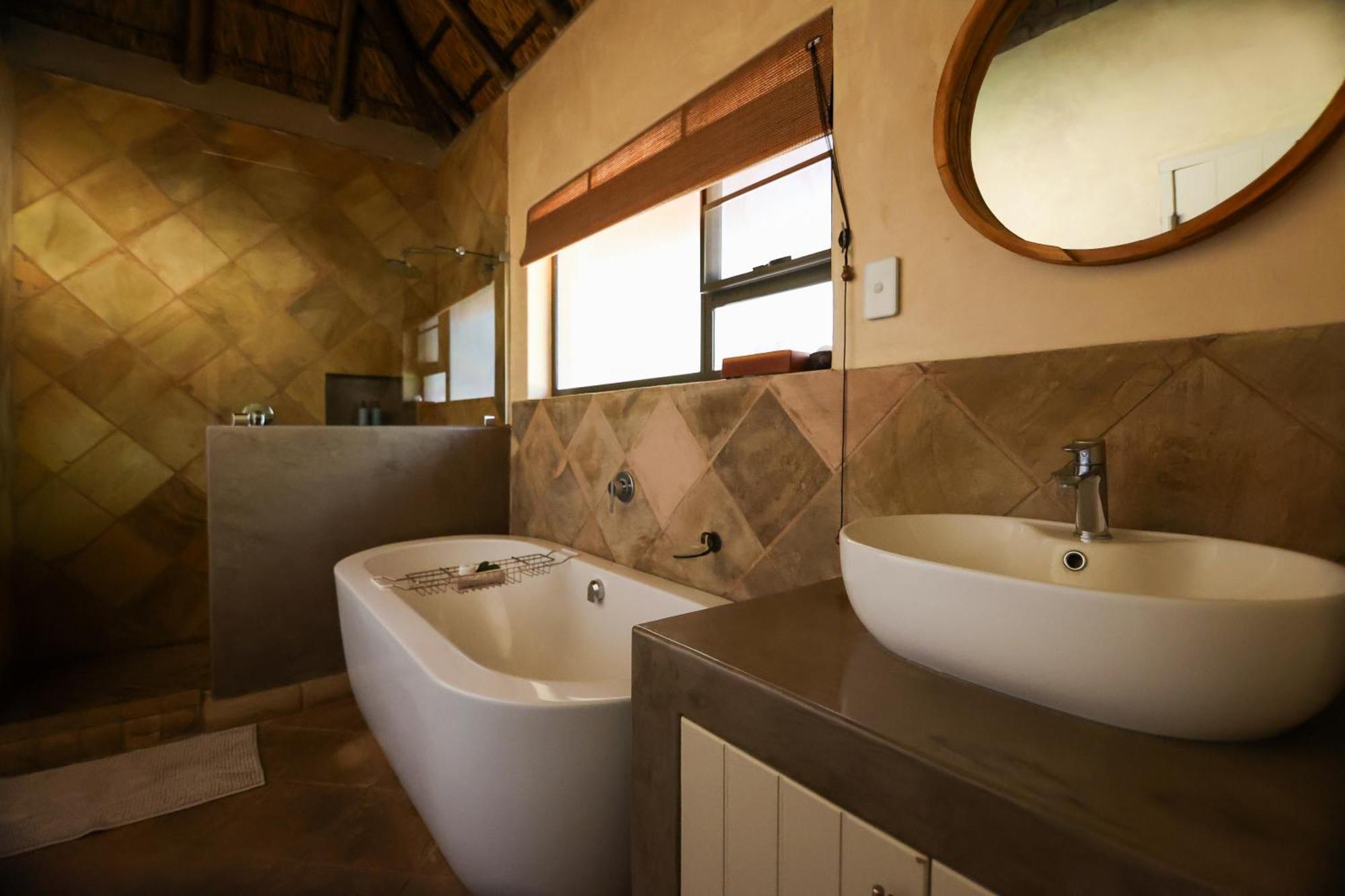 Senalala Safari Lodge Reserva Natural de Klaserie Exterior foto