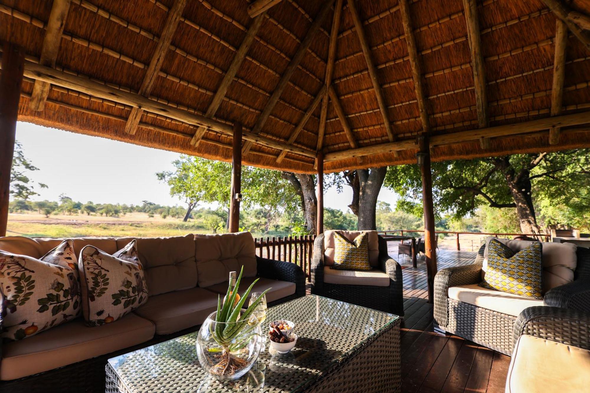 Senalala Safari Lodge Reserva Natural de Klaserie Exterior foto